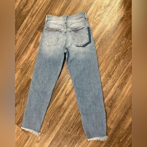 Hudson Kass Stella Straight Leg High Rise Raw Hem Size 27 Light Wash